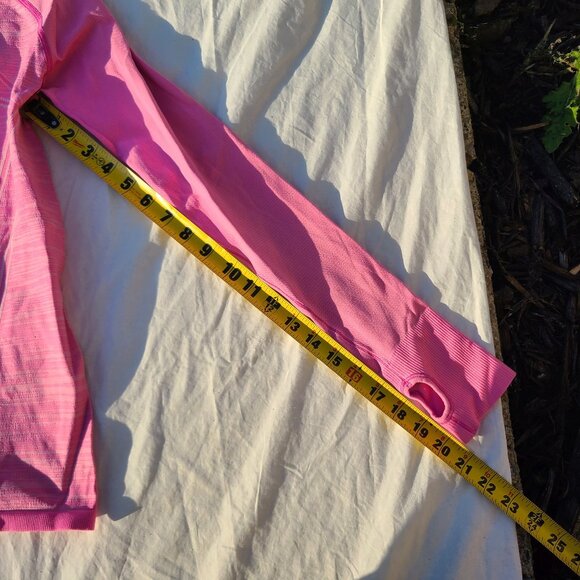 Ivivva Lululemon Swiftly Fly Tech Long Sleeve Shirt - Pink -Girls 14/Women Small - Picture 11 of 14